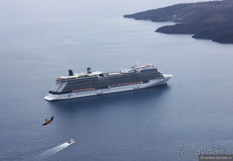 Грозный Санторини