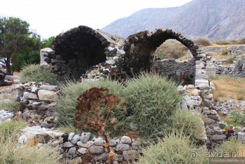 Грозный Санторини