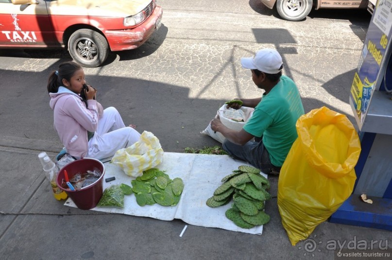 Мехико и пирамиды Теотиукана
