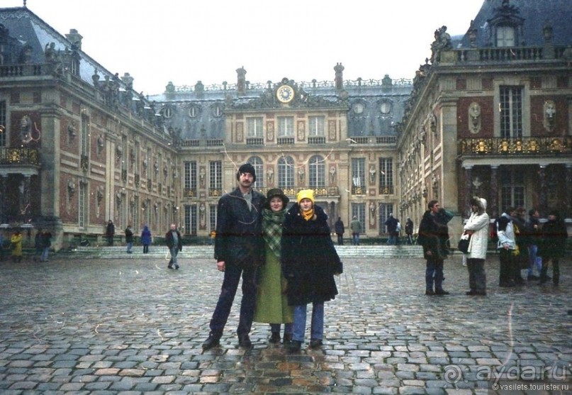 Новогодние приключения безработных в Париже