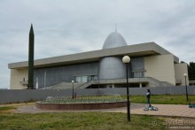 Калуга кошачья и космическая