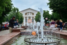 Калуга кошачья и космическая