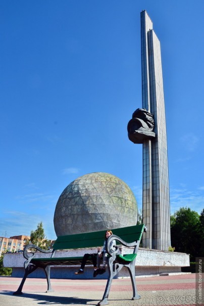 Калуга кошачья и космическая