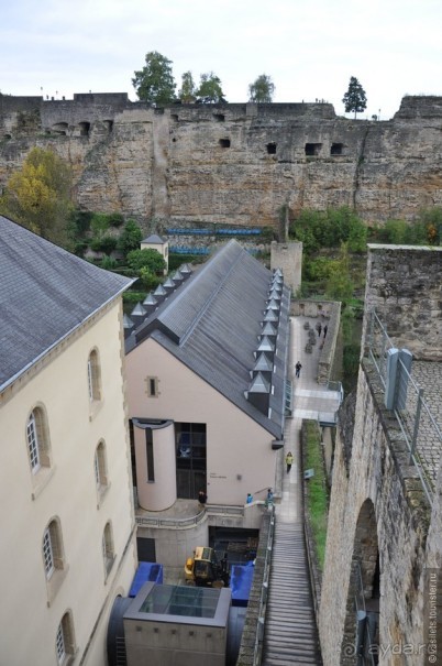 Строгий Люксембург