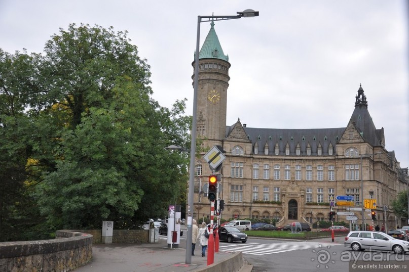 Строгий Люксембург