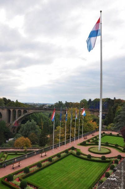 Строгий Люксембург