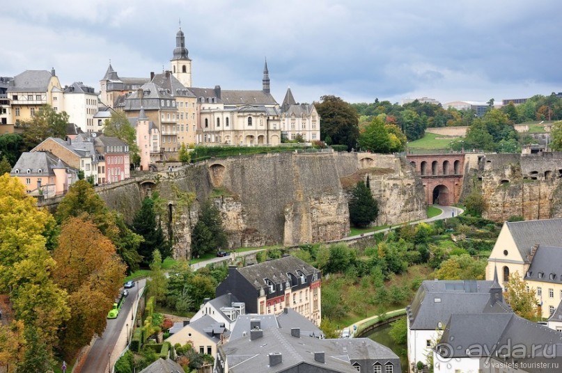 Строгий Люксембург