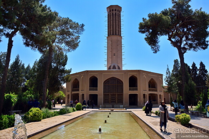 Альбом истории "Песок и соль Варзане, а также Язд, где жил Алладин"