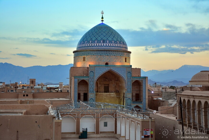 Песок и соль Варзане, а также Язд, где жил Алладин