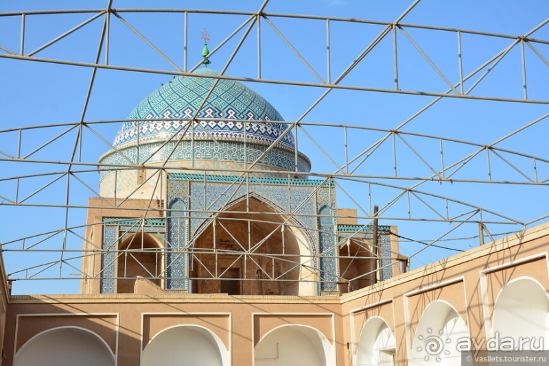 Песок и соль Варзане, а также Язд, где жил Алладин