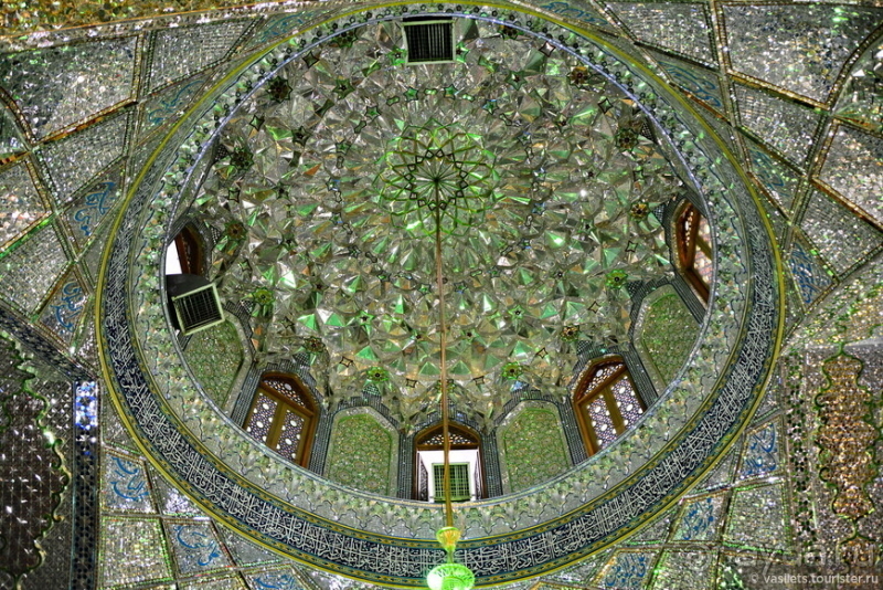 Шираз и кровавое озеро — финал персидской сказки