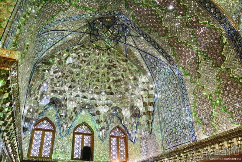 Шираз и кровавое озеро — финал персидской сказки