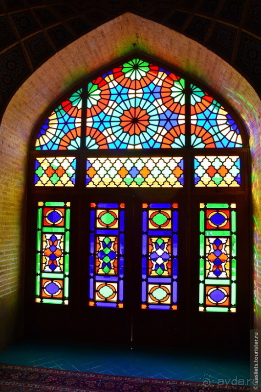 Шираз и кровавое озеро — финал персидской сказки