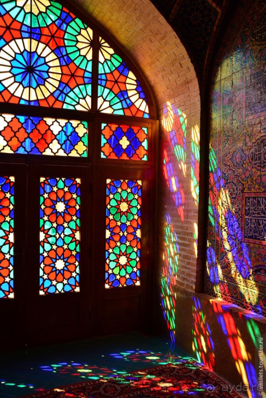 Шираз и кровавое озеро — финал персидской сказки