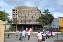 В Сальвадор под конвоем