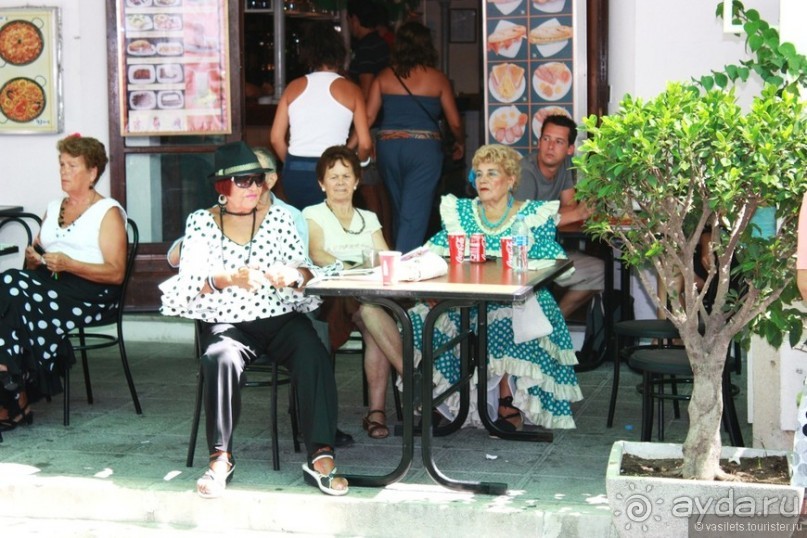 Михас - лошадиный белый город