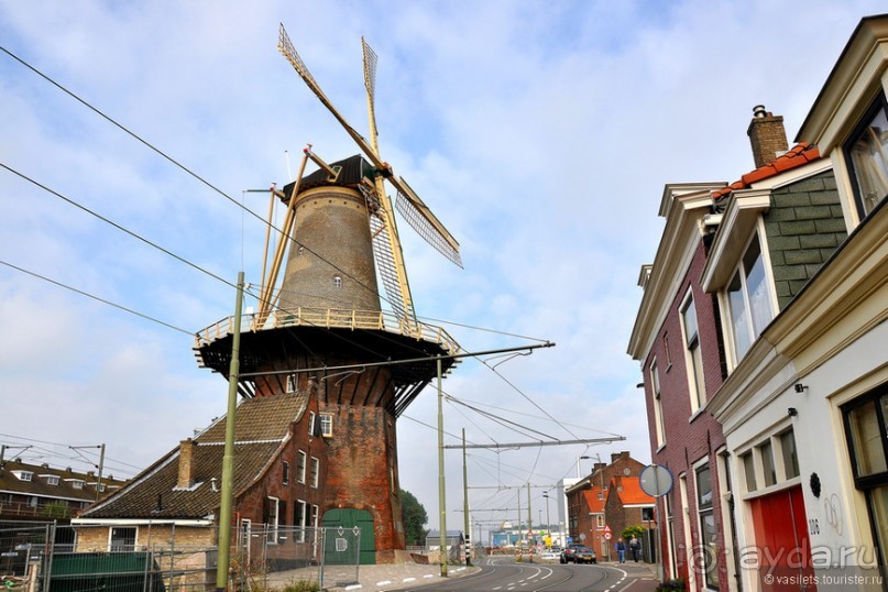 Делфт сверху и снизу