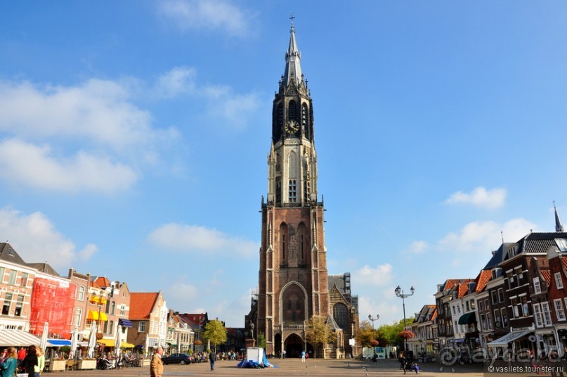 Делфт сверху и снизу