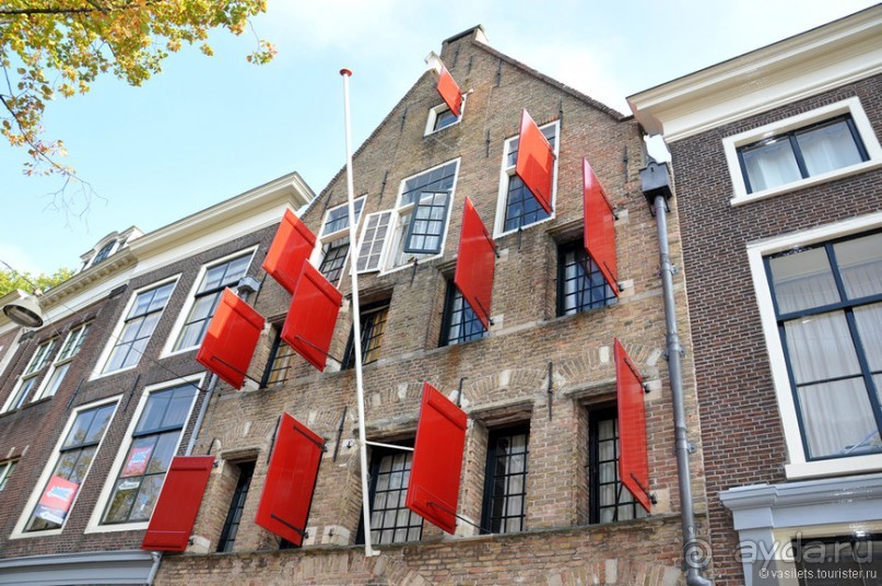 Делфт сверху и снизу