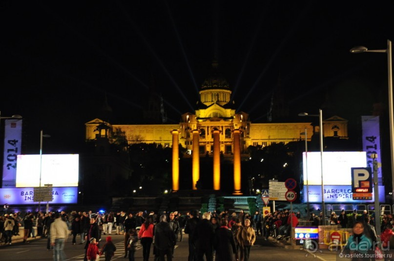 Барселона — день и ночь