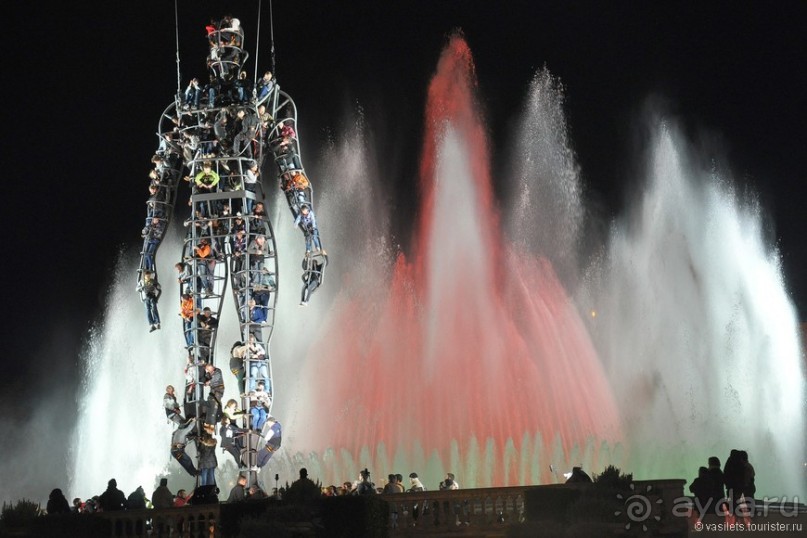 Барселона — день и ночь