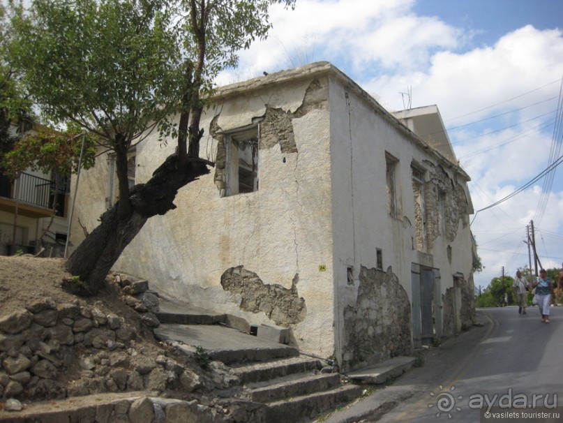 Альбом отзыва "Горькие лимоны Северного Кипра. Беллопаис"