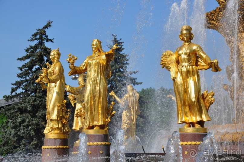 ВВЦ-ВДНХ. Почти летный день