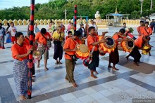 Бирманский небоскреб, храмы-дворцы и лачуги