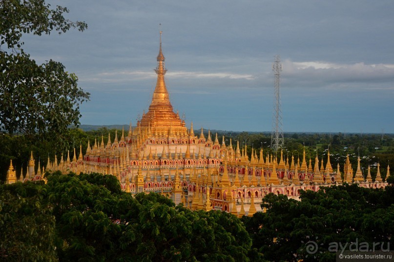 Бирманский небоскреб, храмы-дворцы и лачуги