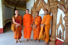 Бирманский небоскреб, храмы-дворцы и лачуги