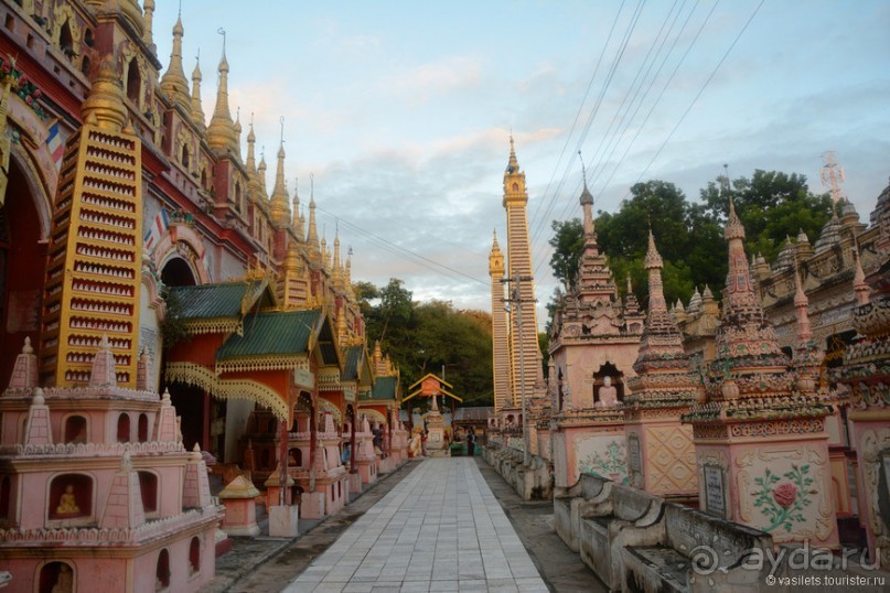 Бирманский небоскреб, храмы-дворцы и лачуги