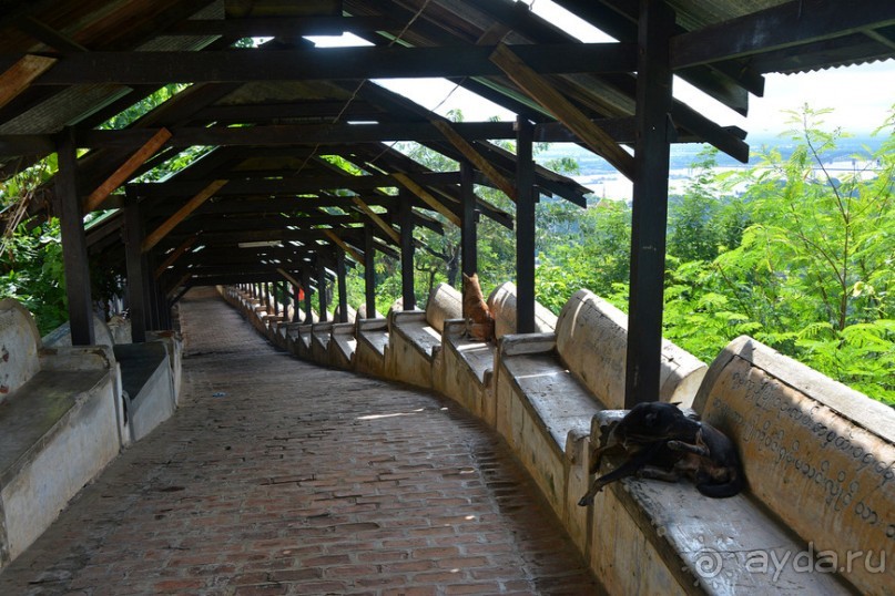 Бирманский небоскреб, храмы-дворцы и лачуги