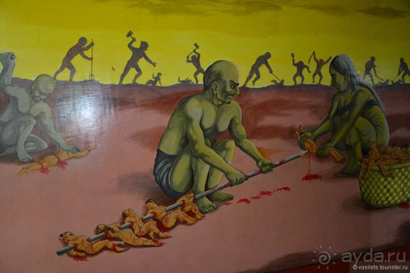 Бирманский небоскреб, храмы-дворцы и лачуги