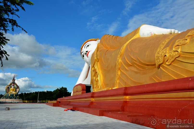 Бирманский небоскреб, храмы-дворцы и лачуги
