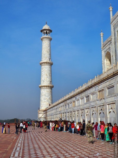 Тадж Махал — бриллиант в индийском трэше