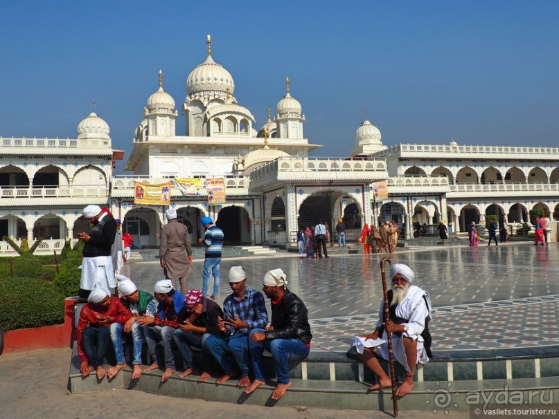 Тадж Махал — бриллиант в индийском трэше