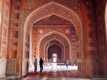 Тадж Махал — бриллиант в индийском трэше