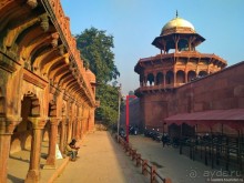 Тадж Махал — бриллиант в индийском трэше