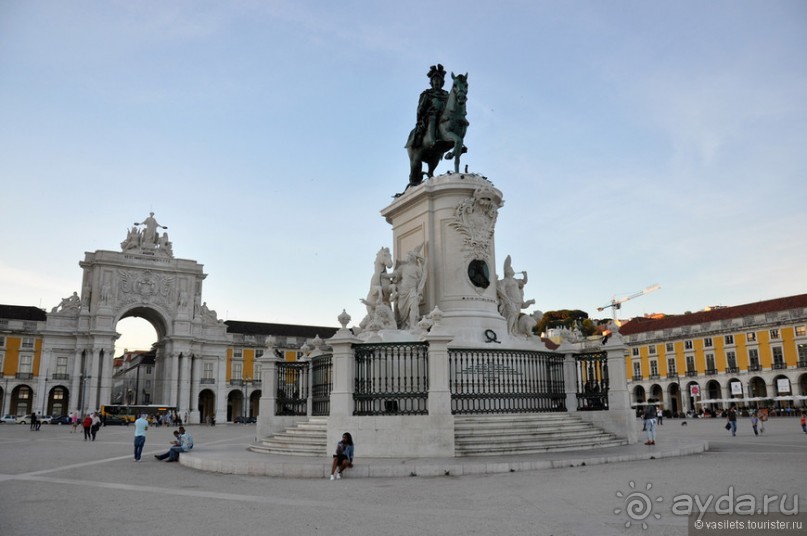 Лиссабон, весна, фото