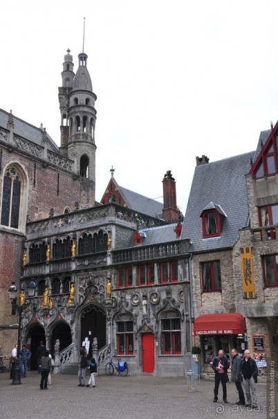 Брюгге пасмурный и солнечный