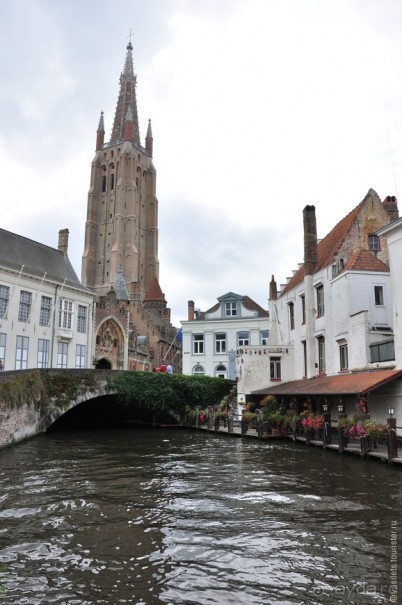 Брюгге пасмурный и солнечный