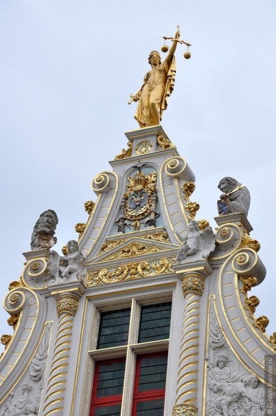 Брюгге пасмурный и солнечный