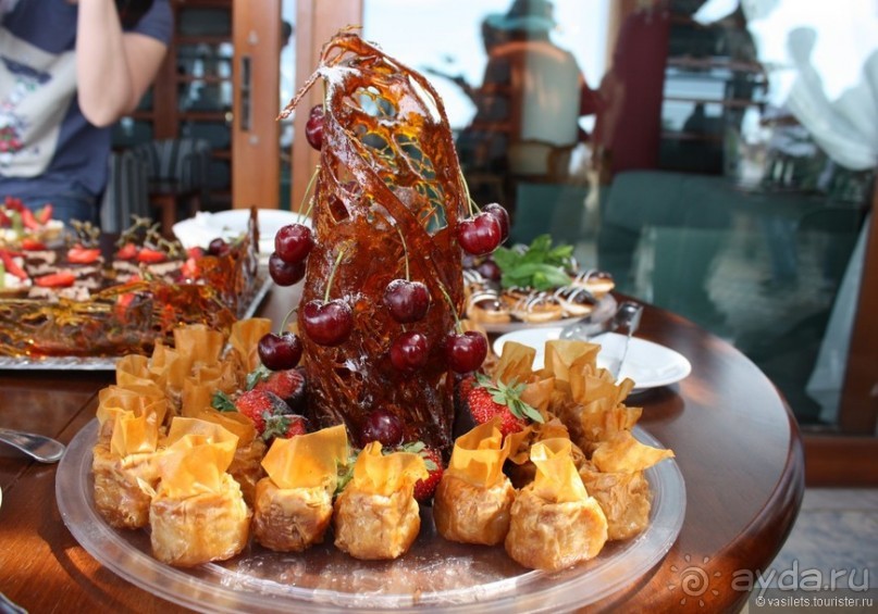 Критские хроники с летающими овцами