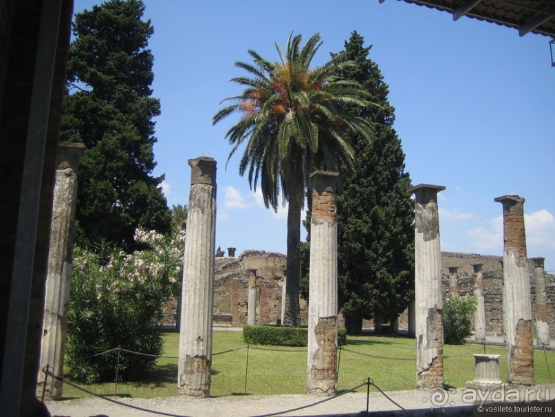 Помпеи и Неаполь - две стороны одной медали