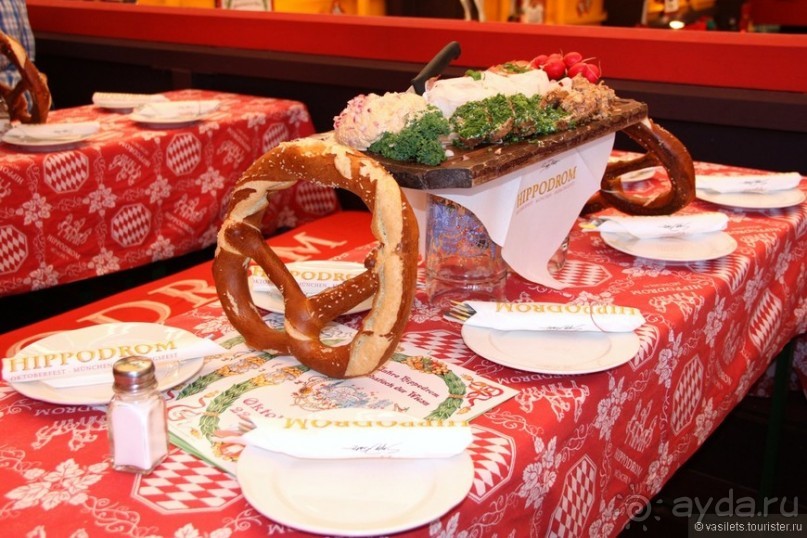 Пиво есть, а драки нет. ОКТОБЕРФЕСТ Пиво есть, а драки нет. ОКТОБЕРФЕСТ