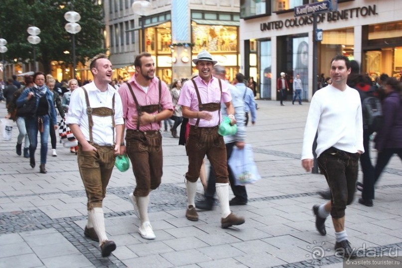 Пиво есть, а драки нет. ОКТОБЕРФЕСТ Пиво есть, а драки нет. ОКТОБЕРФЕСТ