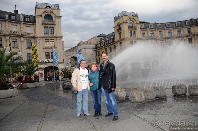 Пиво есть, а драки нет. ОКТОБЕРФЕСТ Пиво есть, а драки нет. ОКТОБЕРФЕСТ