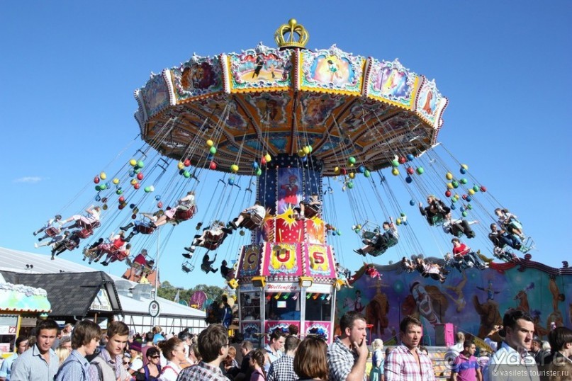 Пиво есть, а драки нет. ОКТОБЕРФЕСТ Пиво есть, а драки нет. ОКТОБЕРФЕСТ