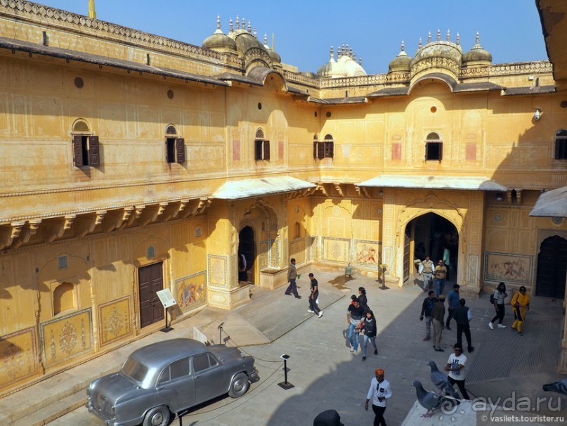 Золотой треугольник Индии на поездах и тук-туках