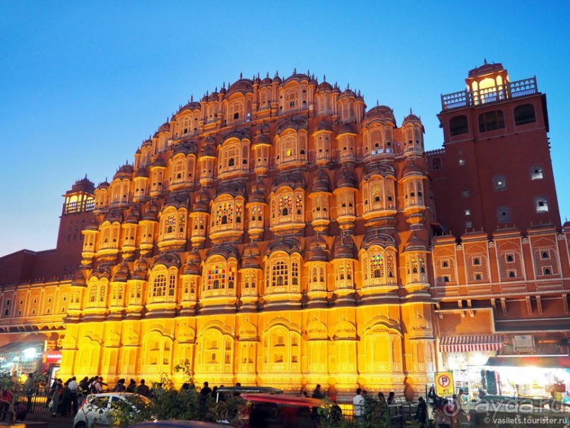 Золотой треугольник Индии на поездах и тук-туках